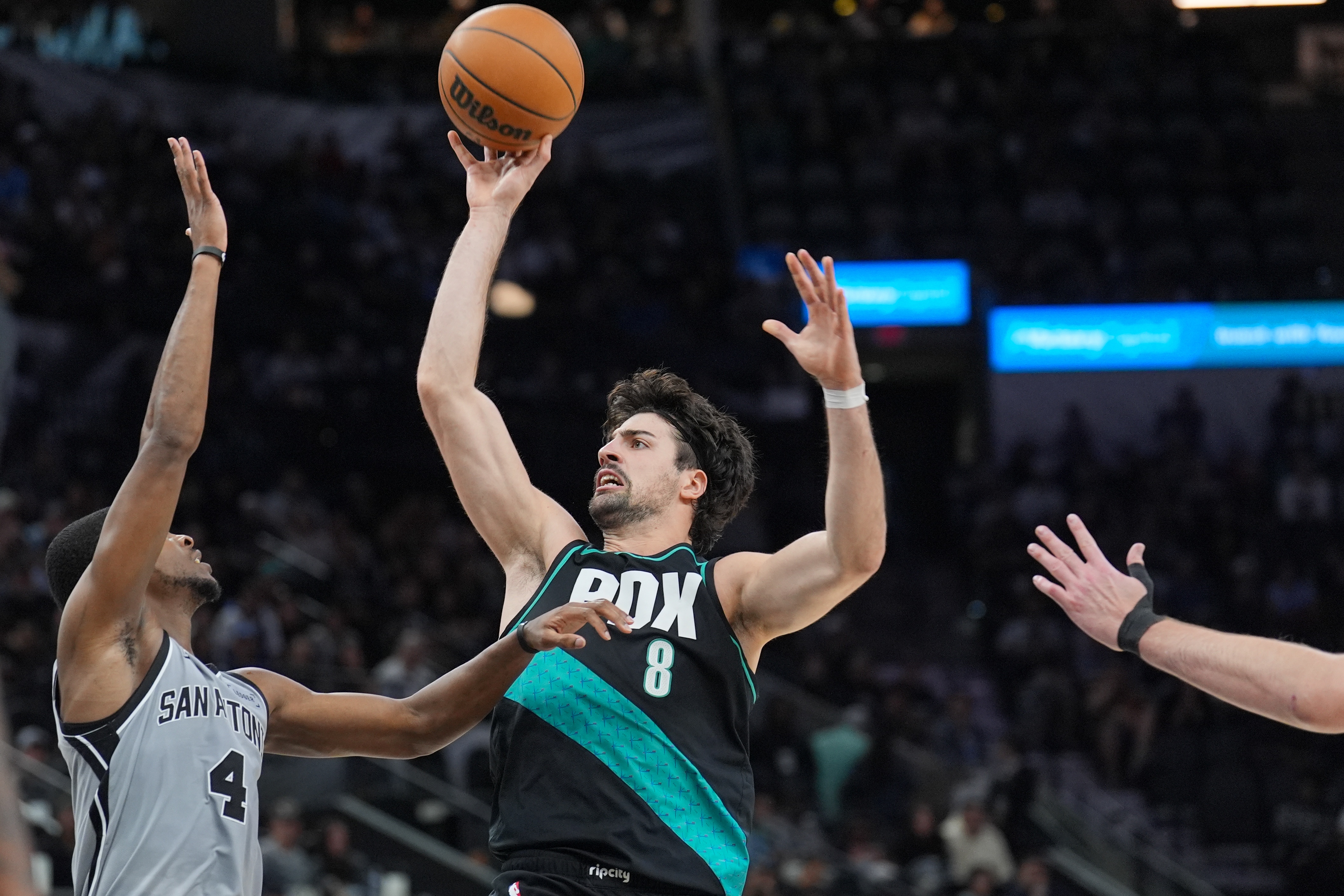 咪咕体育官方网站-NBA彩经：雷霆轻取太阳 魔术力拼活塞 开拓者大战马刺